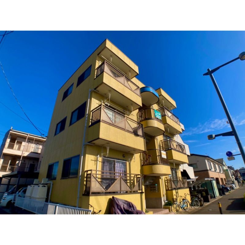 ��ʌ�����s��؂R����7-15�̃}���V�����̌����O��