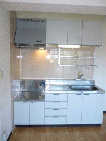 ��ʌ��������܎s��΋���؂P���ڂ̃}���V�����̃L�b�`��