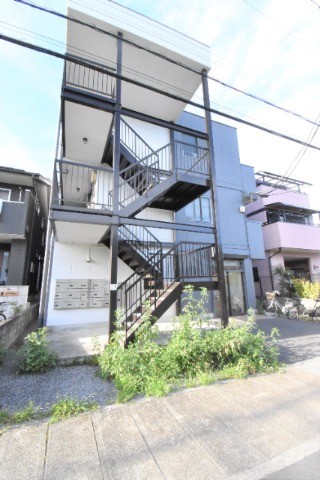 ��ʌ�����s������Q���ڂ̃}���V�����̌����O��