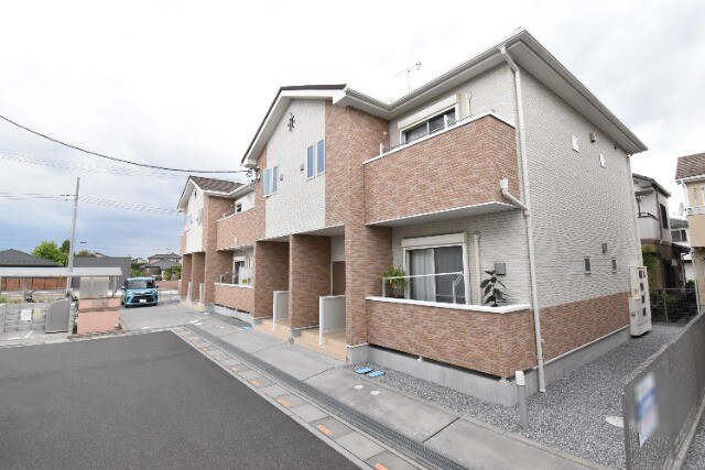 ��ʌ�����s�厚���s�����̃A�p�[�g�̌����O��