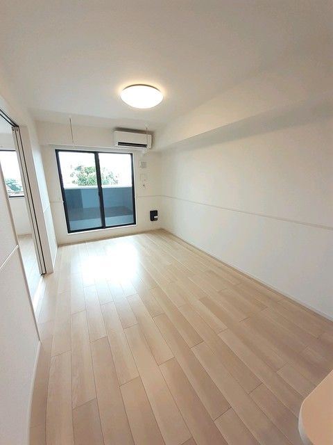 ��ʌ��������܎s�΋�厚�����̃A�p�[�g�̋��ԁE���r���O