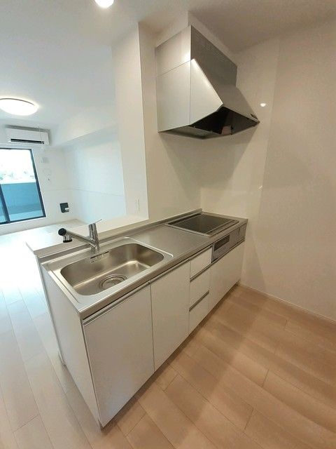 ��ʌ��������܎s�΋�厚�����̃A�p�[�g�̃L�b�`��