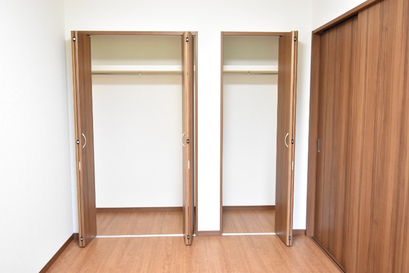 ��ʌ�����s�厚���s�����̃A�p�[�g�̎��[