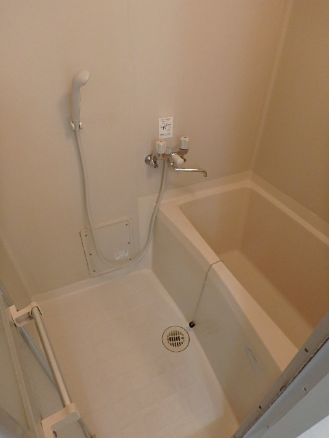 ��ʌ��������܎s������厚�쒆�ۂ̃}���V�����̃o�X