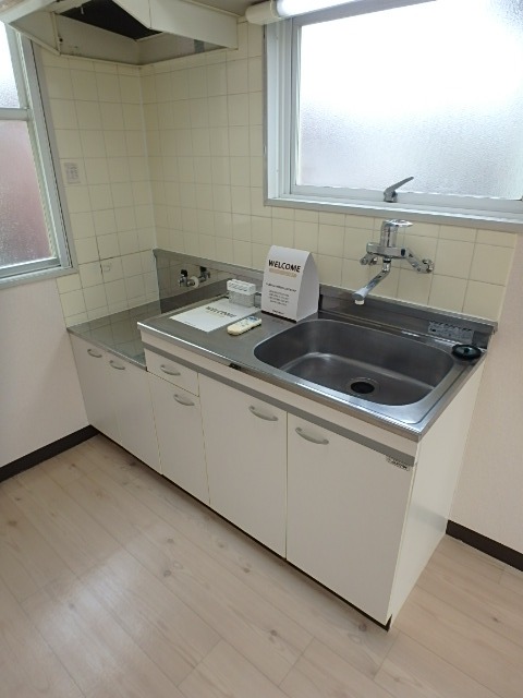 ��ʌ��������܎s������厚�쒆�ۂ̃}���V�����̃L�b�`��