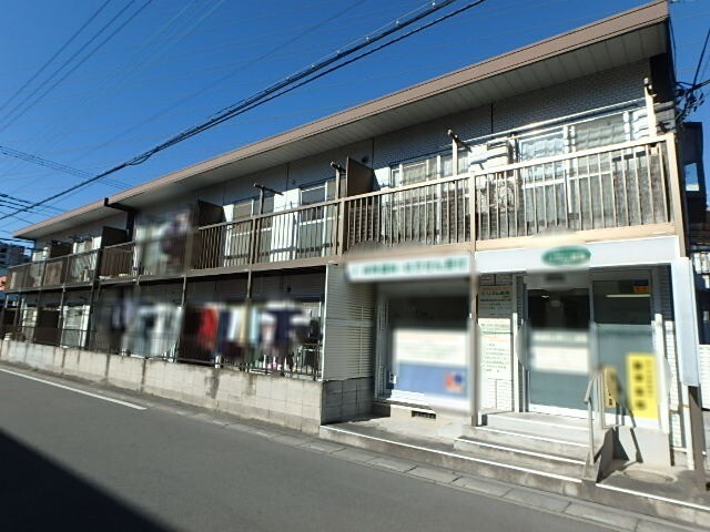 ��ʌ��������܎s�k����i���Q���ڂ̃A�p�[�g�̌����O��