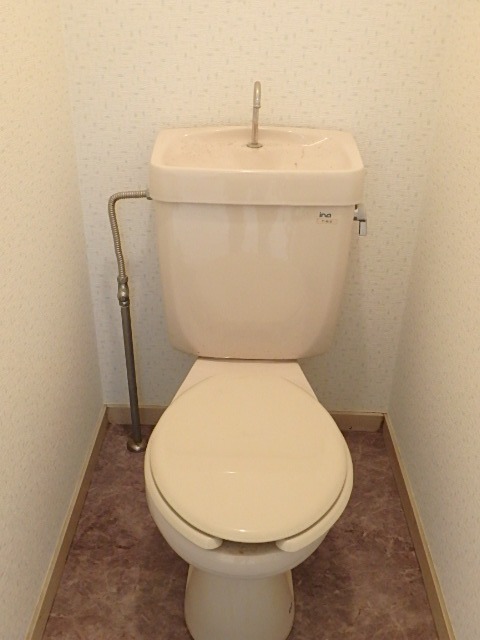 ��ʌ��������܎s�k����i���Q���ڂ̃A�p�[�g�̃g�C��