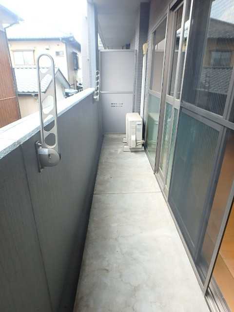 ��ʌ��������܎s��������S���ڂ̃}���V�����̃o���R�j�[