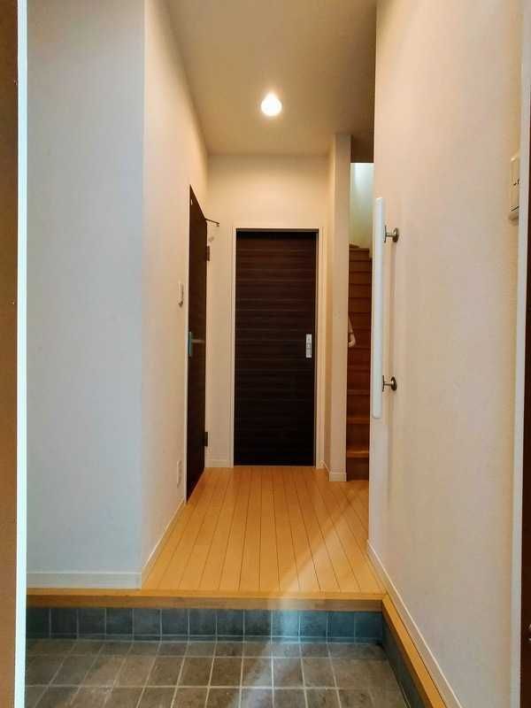 ��ʌ��������܎s������{�����Q���ڂ̃e���X�n�E�X�̌���