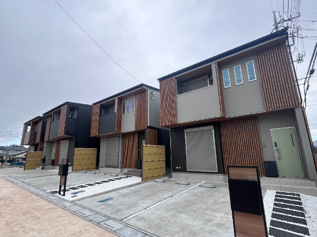 ��ʌ��������܎s��΋�钬�P���ڂ̃^�E���n�E�X�̂��̑�