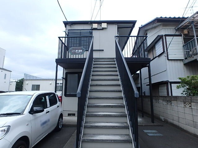 ��ʌ��������܎s��{��k�ܒ��Q���ڂ̃A�p�[�g�̃G���g�����X