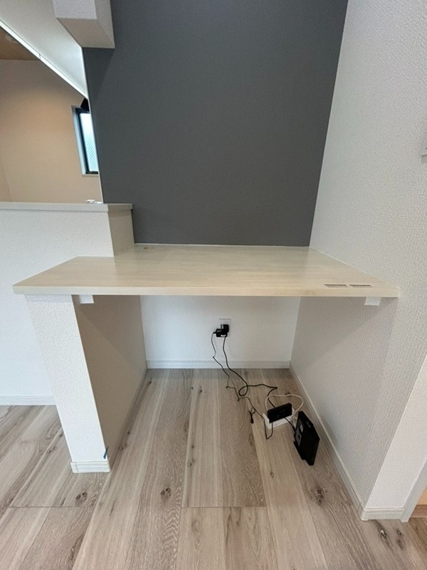 ��ʌ��������܎s��΋�钬�P���ڂ̃^�E���n�E�X�̂��̑�