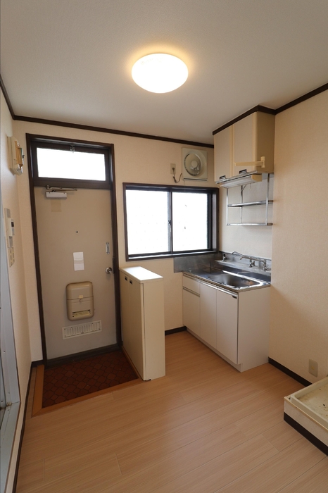 ��ʌ��������܎s����厚�_�c�̃A�p�[�g�̌���