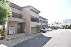 ��ʌ��z�J�s���z�J�Q����17-19�̃A�p�[�g�̌����O��