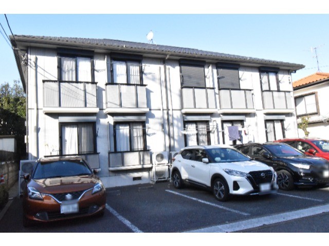 ��ʌ��������܎s��{�捂�@���R���ڂ̃A�p�[�g�̒��ԏ�