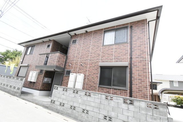 ��ʌ��������܎s����厚���V�n�̃A�p�[�g�̌����O��