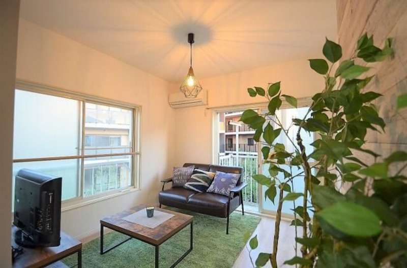 ��ʌ��������܎s��{����\���P���ڂ̃A�p�[�g�̋��ԁE���r���O