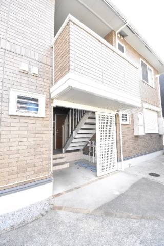 ��ʌ��������܎s������厚�@���̃A�p�[�g�̃G���g�����X