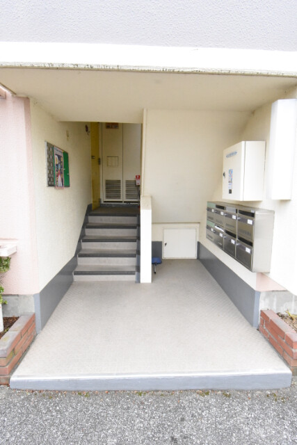 ��ʌ��������܎s�k����i���P���ڂ̃}���V�����̃G���g�����X