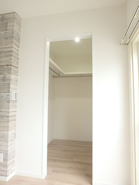 ��ʌ��������܎s��{����\���P���ڂ̃A�p�[�g�̎��[