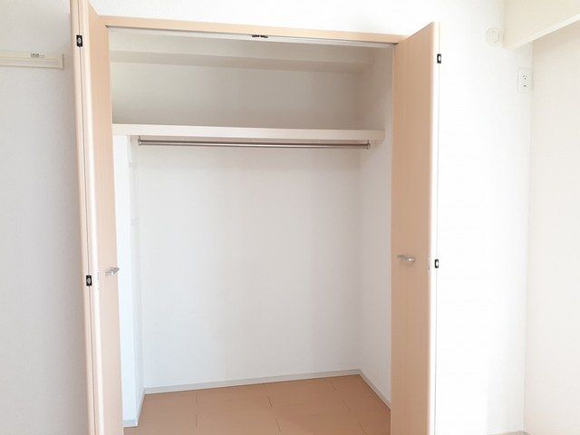 ��ʌ������s�����S���ڂ̃A�p�[�g�̎��[