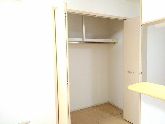 ��ʌ��z�J�s�{�{���Q���ڂ̃A�p�[�g�̎��[