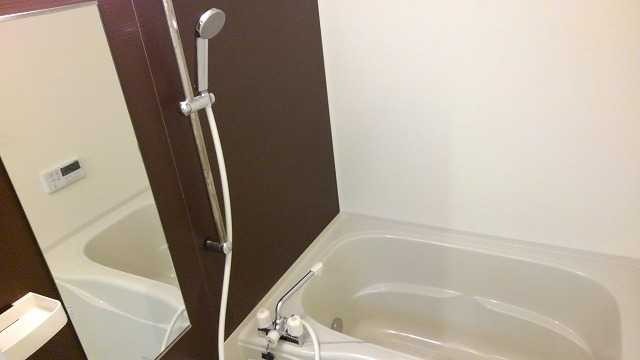 ��ʌ������s���v��̃}���V�����̃o�X