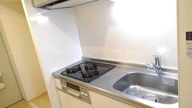 ��ʌ������s���v��̃}���V�����̃L�b�`��