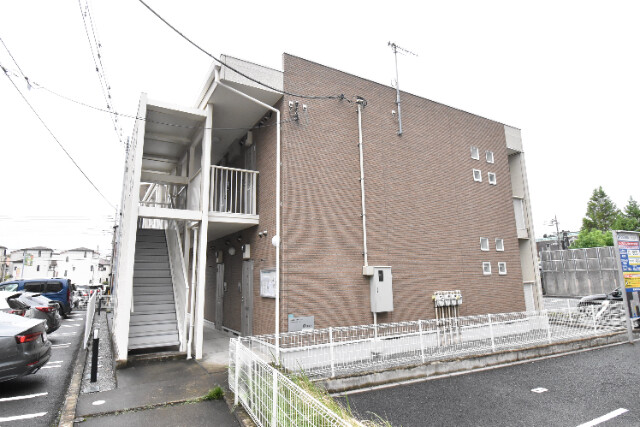 ��ʌ�����s���L�P���ڂ̃A�p�[�g�̌����O��