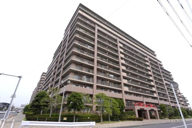 ��ʌ������s���v��̃}���V�����̌����O��