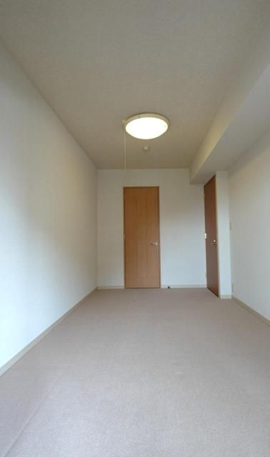 ��ʌ������s���v��̃}���V�����̂��̑������E�X�y�[�X