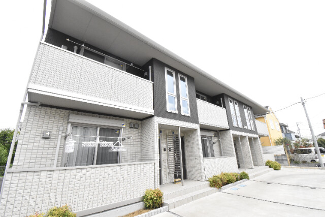 ��ʌ��������܎s�΋�厚�O���̃A�p�[�g�̌����O��