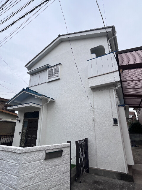 ��ʌ������s�F���q�̈�ˌ��Ă̌����O��