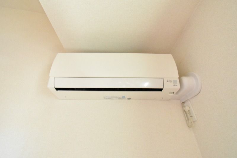 ��ʌ��������܎s���厚�~�����̃A�p�[�g�̂��̑��ݔ�