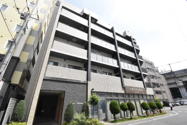 ��ʌ��������܎s��{����ؒ��P���ڂ̃}���V�����̌����O��