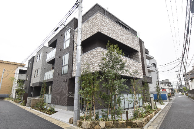 ��ʌ��������܎s�������J�U���ڂ̃}���V�����̌����O��