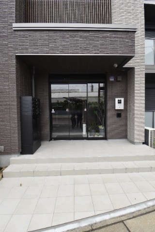 ��ʌ��������܎s�������J�U���ڂ̃}���V�����̃G���g�����X