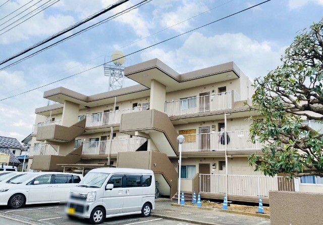 ��ʌ��������܎s��΋擌���Q���ڂ̃}���V�����̌����O��