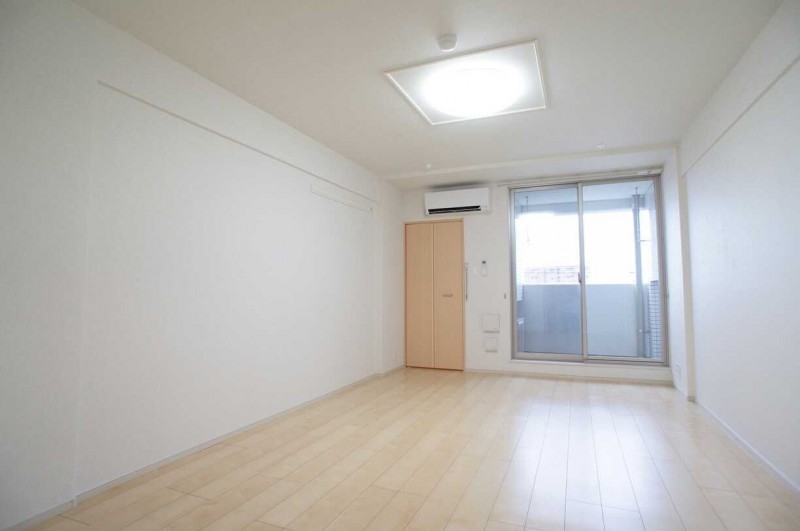 ��ʌ�����s������Q���ڂ̃}���V�����̋��ԁE���r���O