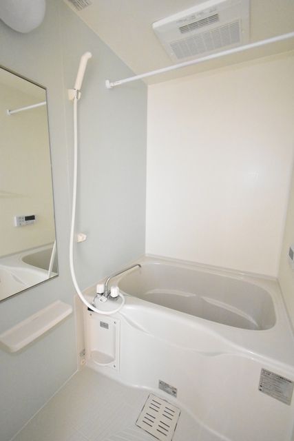 ��ʌ��������܎s����厚�w��̕ʏ��̃A�p�[�g�̃o�X