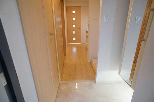 ��ʌ�����s������Q���ڂ̃}���V�����̌���