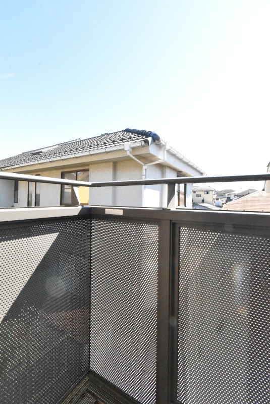 ��ʌ��������܎s�΋�{�{�P���ڂ̃e���X�n�E�X�̃o���R�j�[