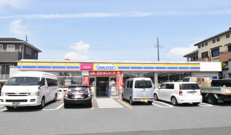 ��ʌ��������܎s�΋�{�{�P���ڂ̃e���X�n�E�X�̎���