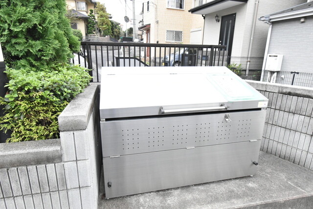 ��ʌ��������܎s����厚�w��̕ʏ��̃A�p�[�g�̂��̑�