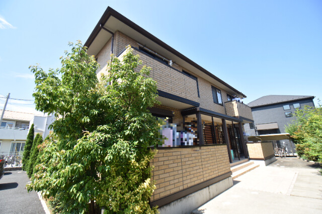 ��ʌ��������܎s������厚��J�̃A�p�[�g�̌����O��