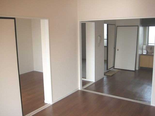 ��ʌ��������܎s�k����i���Q���ڂ̃A�p�[�g�̌���