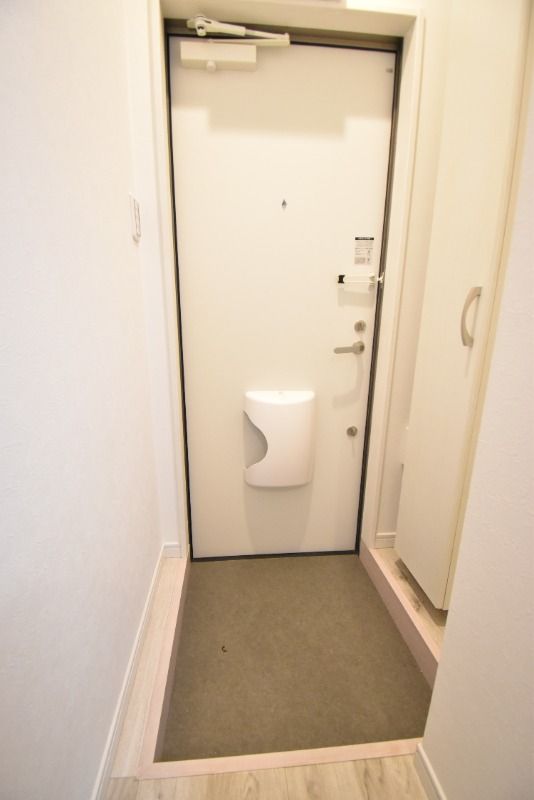 ��ʌ��������܎s�΋�厚�ԋ{�̃A�p�[�g�̌���