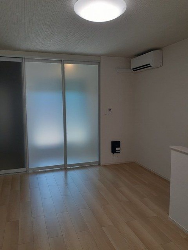 ��ʌ��������܎s����O���U���ڂ̃A�p�[�g�̋��ԁE���r���O