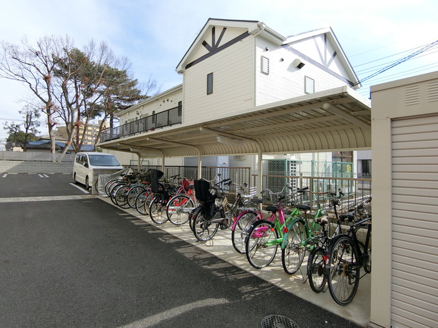 ��ʌ��������܎s�k��{�����Q���ڂ̃A�p�[�g�̂��̑�