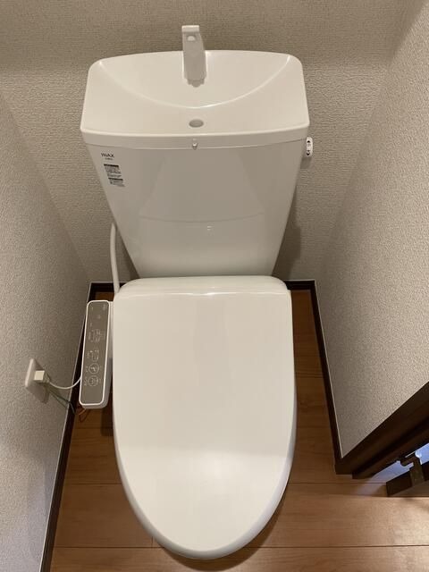 ��ʌ�����s�O�c�a�R���ڂ̃A�p�[�g�̃g�C��